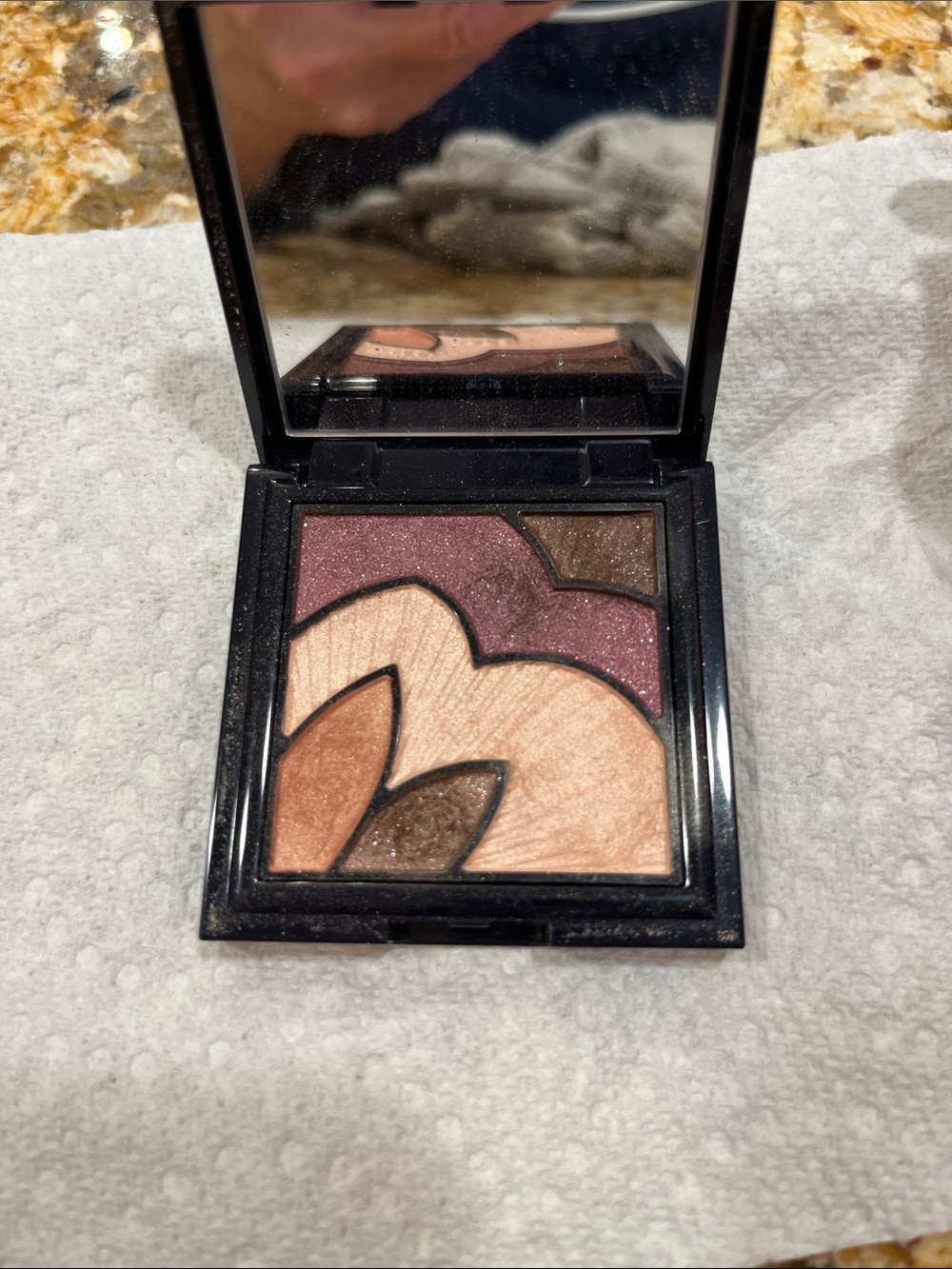 Estée Lauder Pure Color Eye Shadow .12 oz. 3.5 g
